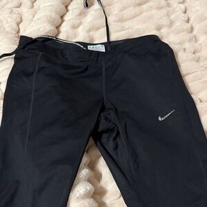 Nike Black Stretch Performance Leggings with Reflective Swoosh